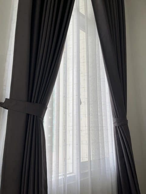 Blackout curtain in hotel room Fire-retardant curtain fabric